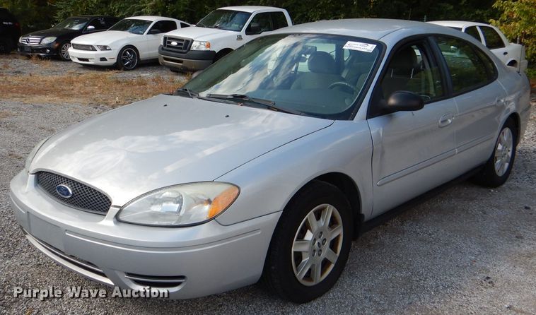 image for item DI2611 2006 Ford Taurus