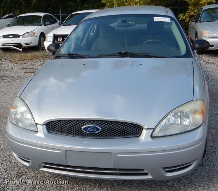 image for item DI2611 2006 Ford Taurus