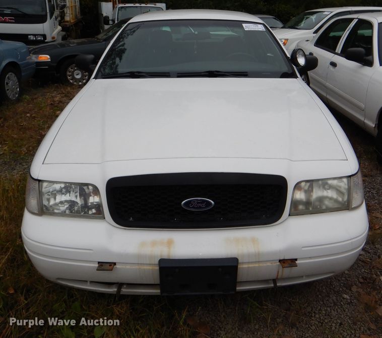 image for item DI2613 2005 Ford Crown Victoria Police Interceptor