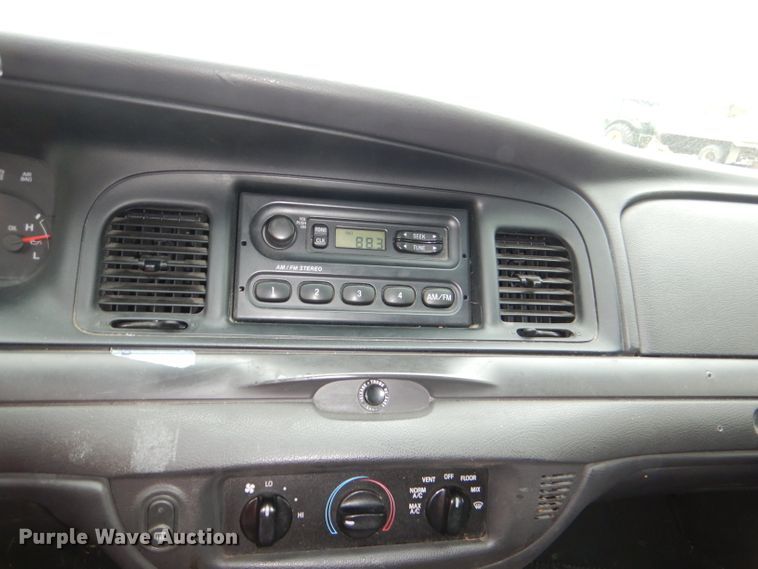 image for item DI2613 2005 Ford Crown Victoria Police Interceptor
