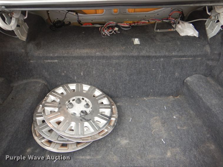 image for item DI2613 2005 Ford Crown Victoria Police Interceptor