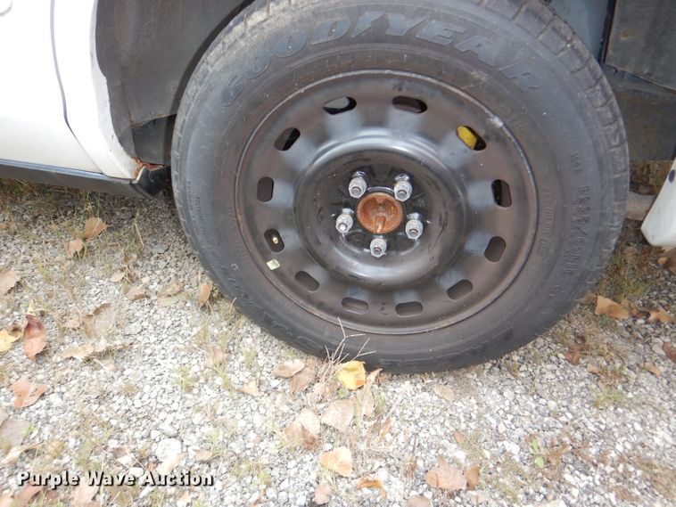 image for item DI2613 2005 Ford Crown Victoria Police Interceptor