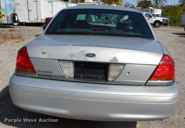 image for item DI2619 2003 Ford Crown Victoria Police Interceptor
