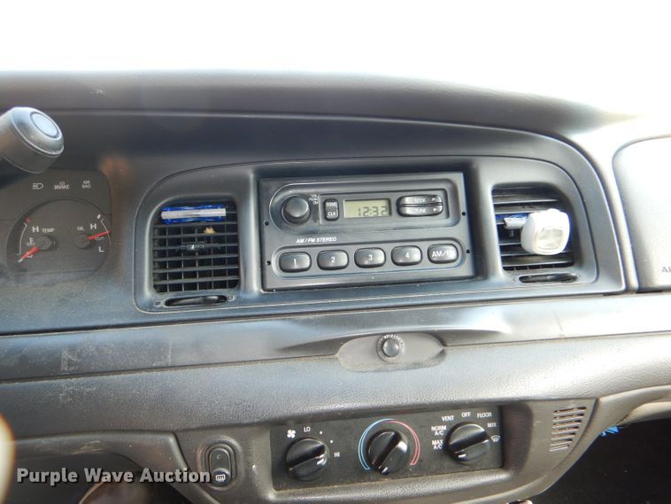 image for item DI2619 2003 Ford Crown Victoria Police Interceptor