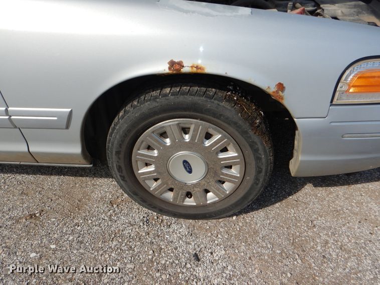 image for item DI2619 2003 Ford Crown Victoria Police Interceptor