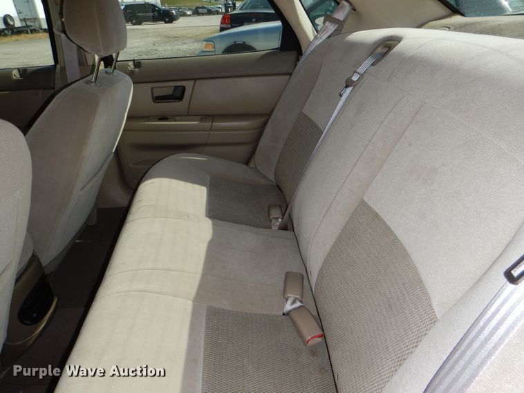 image for item DI2620 2003 Ford Taurus