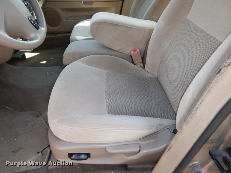 image for item DI2620 2003 Ford Taurus