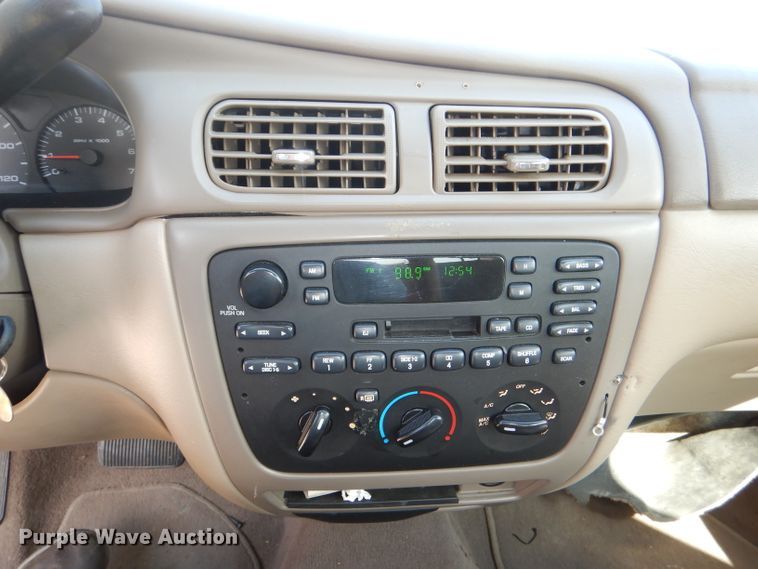 image for item DI2620 2003 Ford Taurus