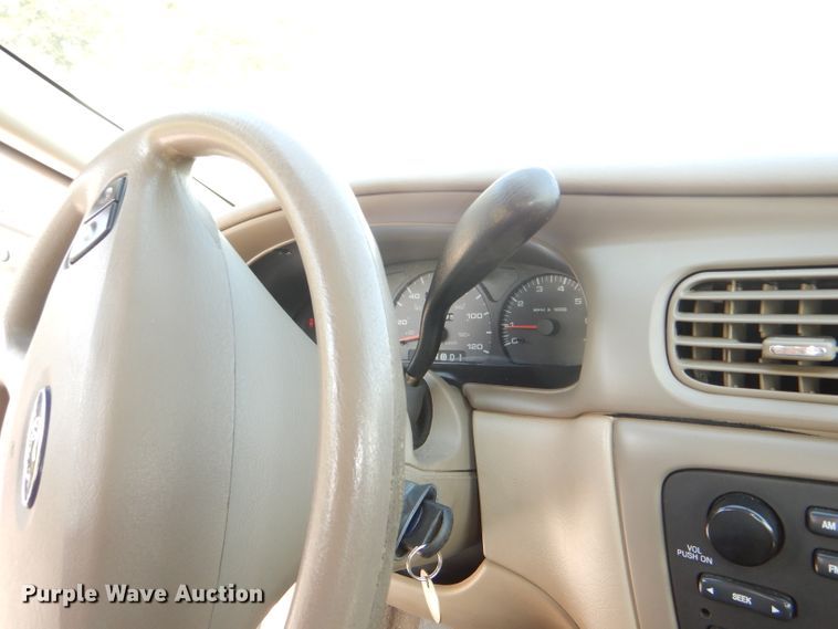 image for item DI2620 2003 Ford Taurus