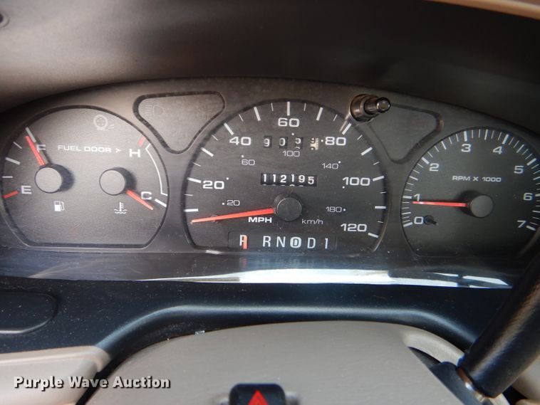 image for item DI2620 2003 Ford Taurus