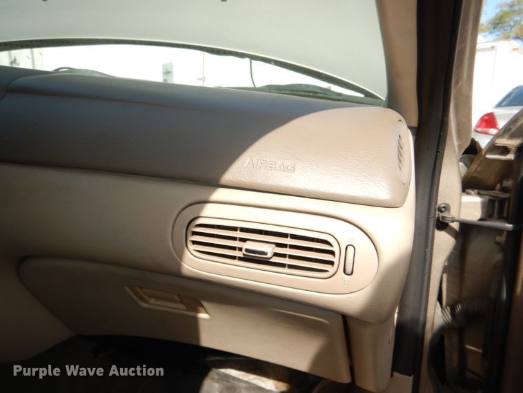 image for item DI2620 2003 Ford Taurus