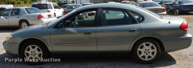 image for item DI2621 2006 Ford Taurus