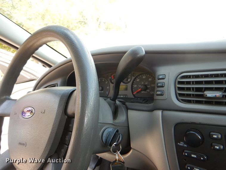 image for item DI2621 2006 Ford Taurus