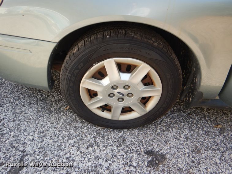 image for item DI2621 2006 Ford Taurus