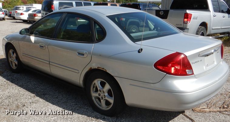 image for item DI2624 2003 Ford Taurus