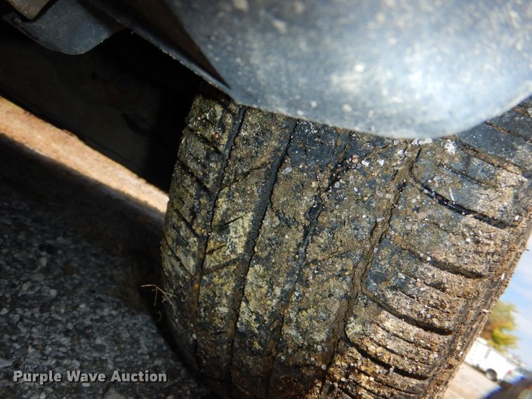 image for item DI2624 2003 Ford Taurus