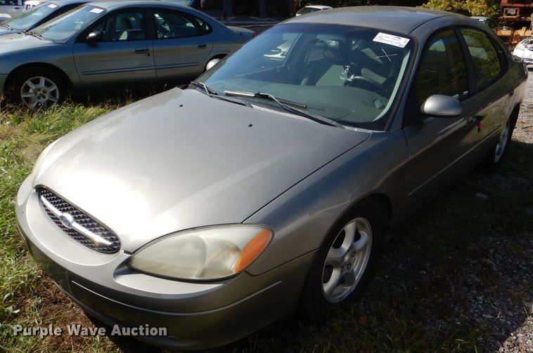 image for item DI2625 2003 Ford Taurus