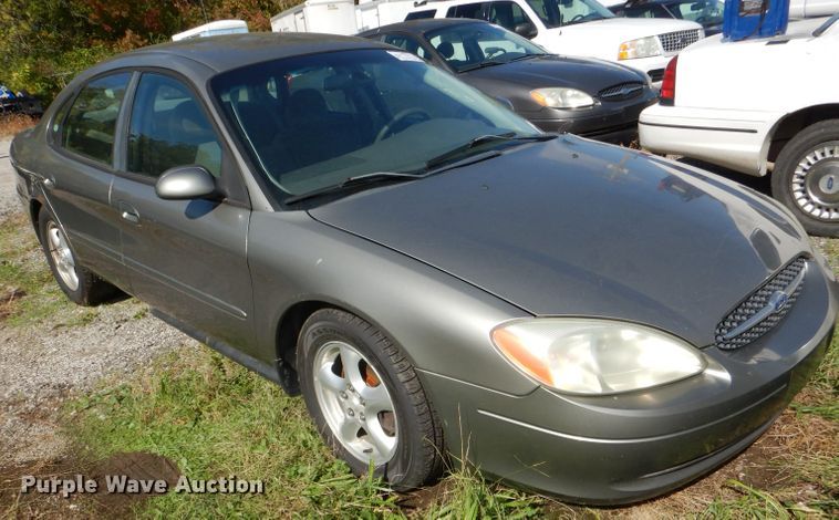 image for item DI2625 2003 Ford Taurus