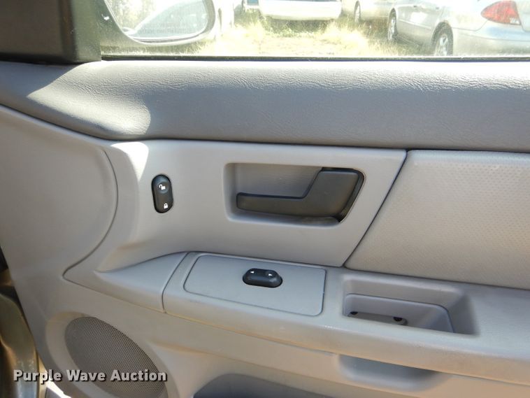 image for item DI2625 2003 Ford Taurus