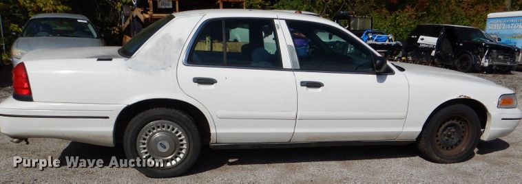 image for item DI2626 2000 Ford Crown Victoria Police Interceptor