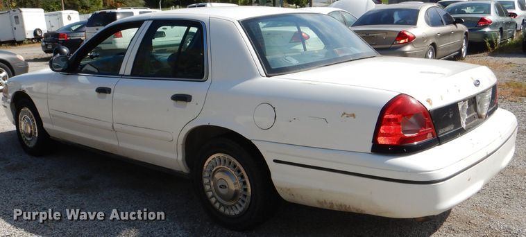 image for item DI2626 2000 Ford Crown Victoria Police Interceptor