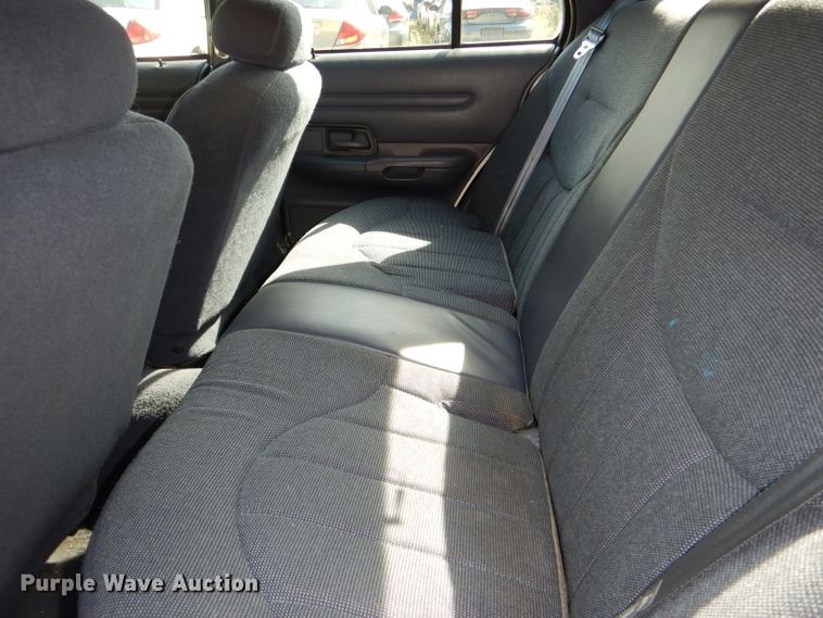 image for item DI2626 2000 Ford Crown Victoria Police Interceptor