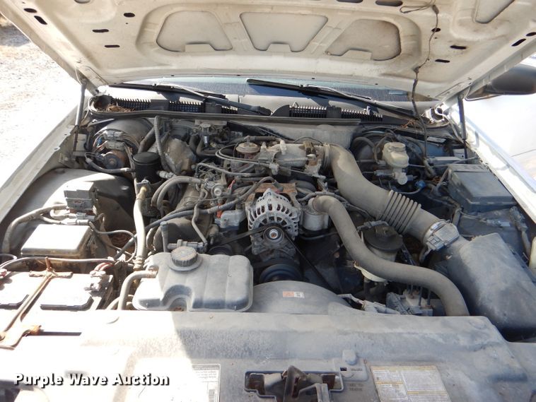 image for item DI2626 2000 Ford Crown Victoria Police Interceptor