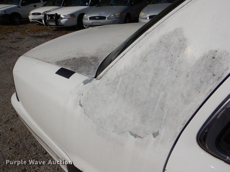 image for item DI2626 2000 Ford Crown Victoria Police Interceptor