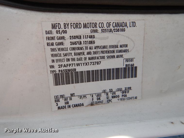 image for item DI2626 2000 Ford Crown Victoria Police Interceptor