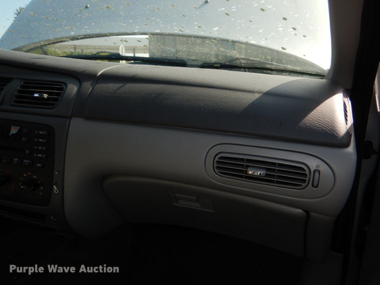 image for item DI2627 2004 Ford Taurus