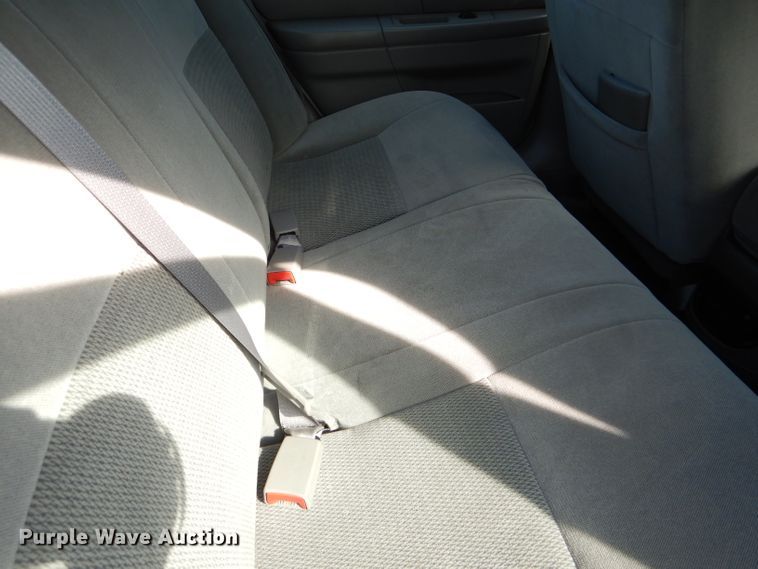 image for item DI2627 2004 Ford Taurus