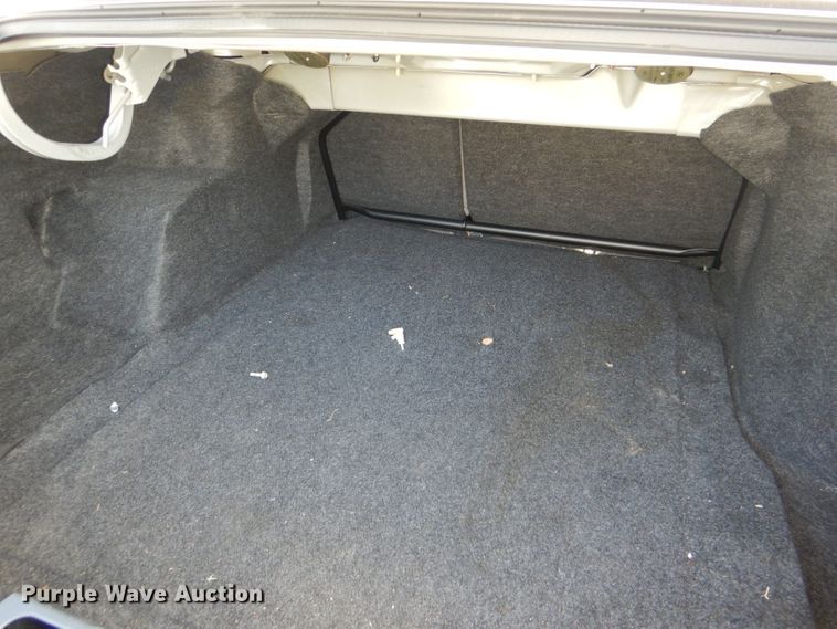 image for item DI2627 2004 Ford Taurus