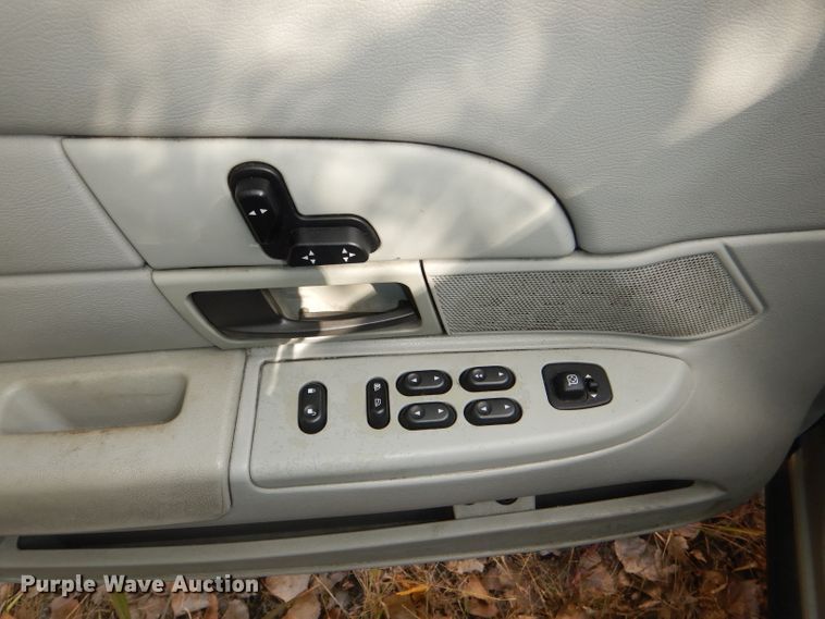 image for item DI2633 2003 Ford Crown Victoria Police Interceptor