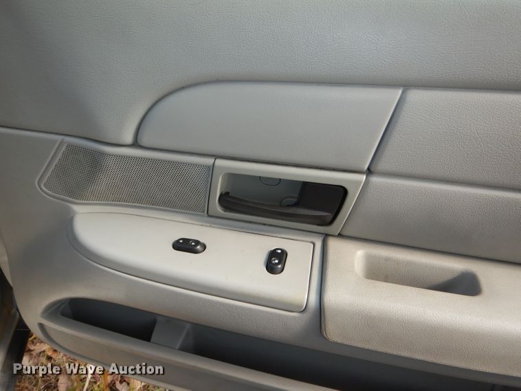 image for item DI2633 2003 Ford Crown Victoria Police Interceptor