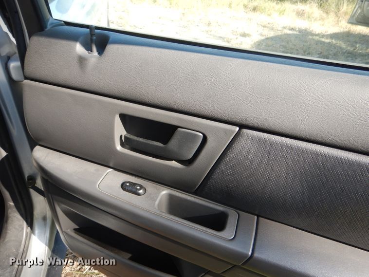 image for item DI2634 2003 Ford Taurus