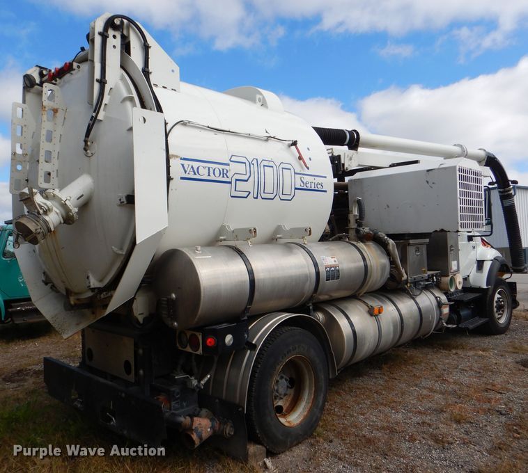 image for item DI2638 2006 International 7400 sewer jetter truck