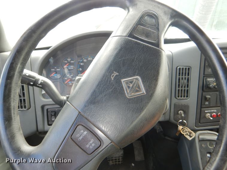 image for item DI2638 2006 International 7400 sewer jetter truck