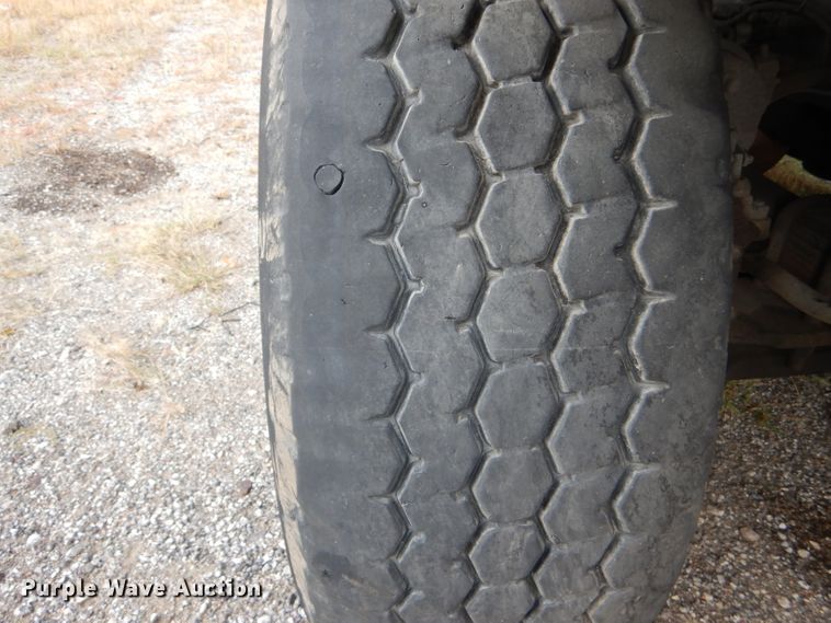 image for item DI2638 2006 International 7400 sewer jetter truck