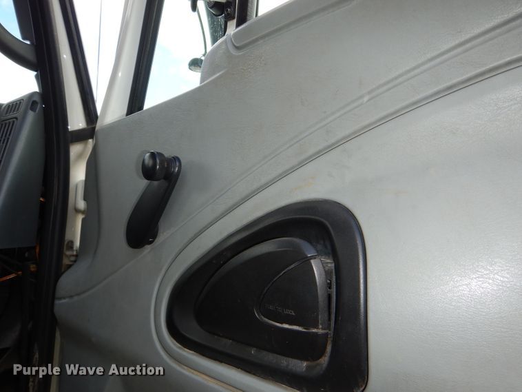 image for item DI2638 2006 International 7400 sewer jetter truck