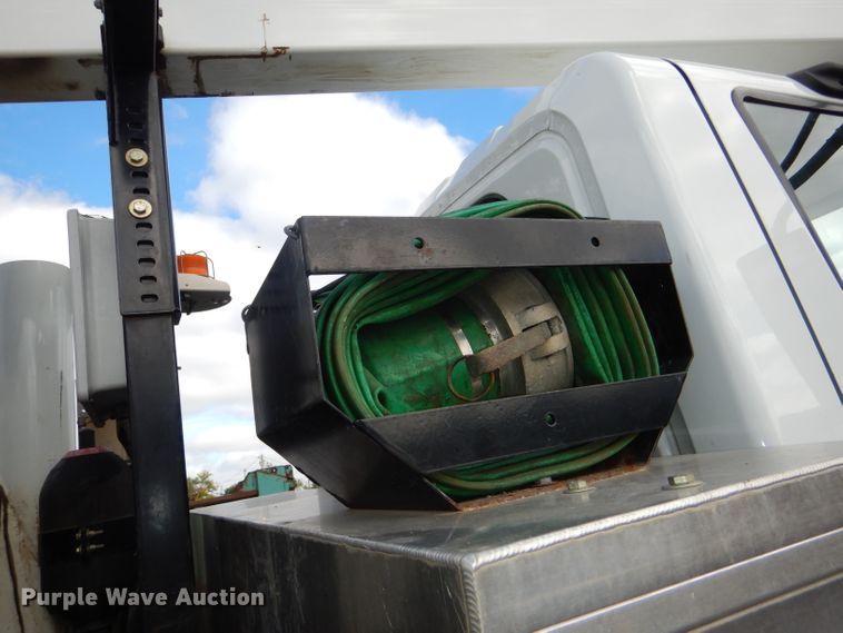 image for item DI2638 2006 International 7400 sewer jetter truck