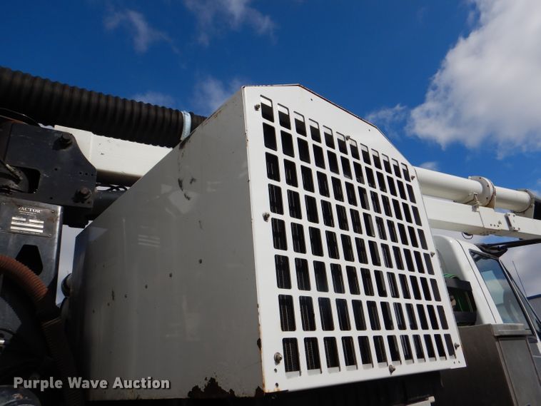 image for item DI2638 2006 International 7400 sewer jetter truck