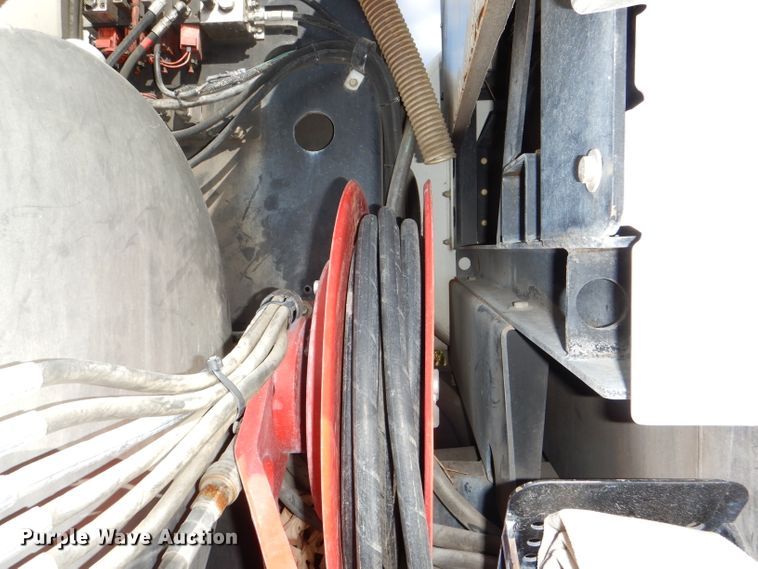 image for item DI2638 2006 International 7400 sewer jetter truck