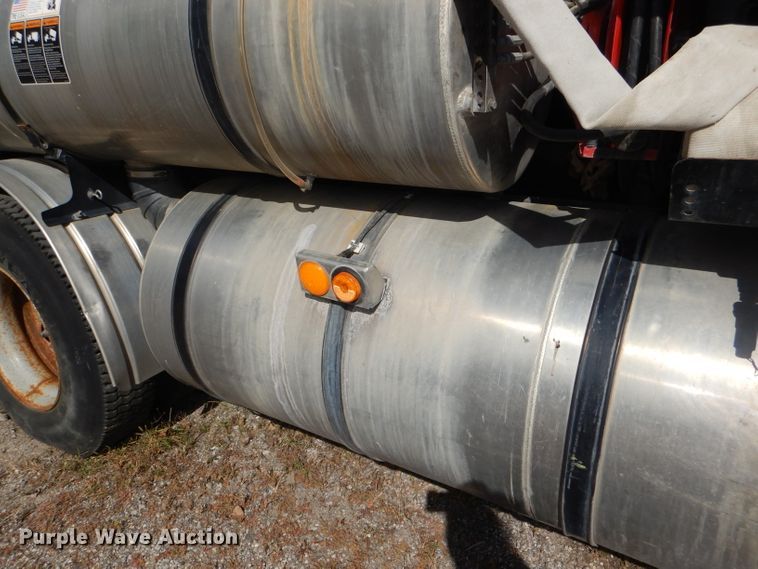 image for item DI2638 2006 International 7400 sewer jetter truck