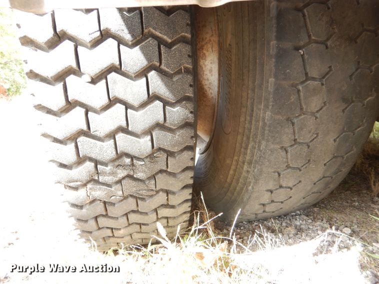 image for item DI2638 2006 International 7400 sewer jetter truck