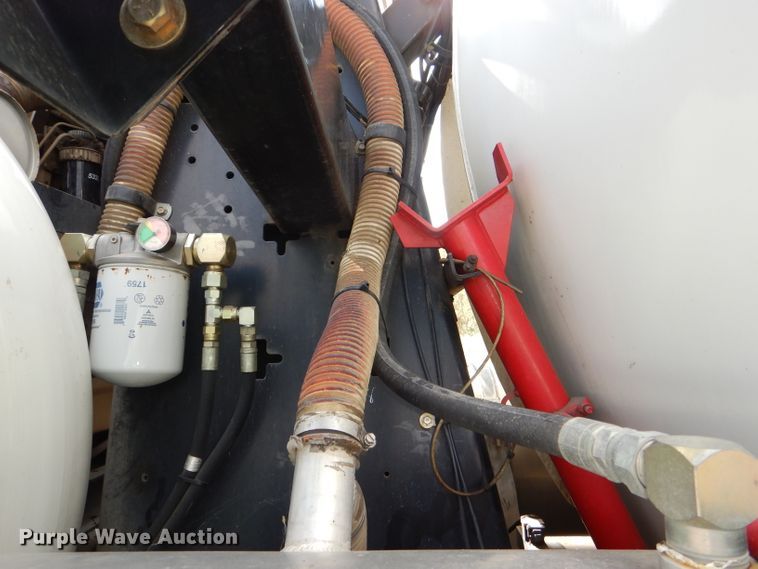 image for item DI2638 2006 International 7400 sewer jetter truck