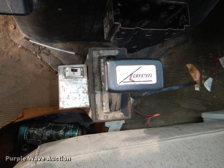 image for item DI2639 2001 International 4900 dump truck