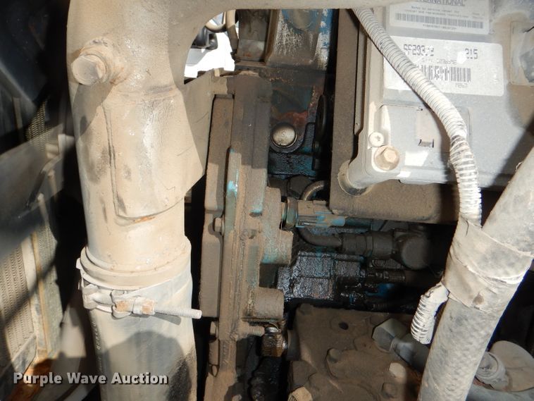 image for item DI2639 2001 International 4900 dump truck