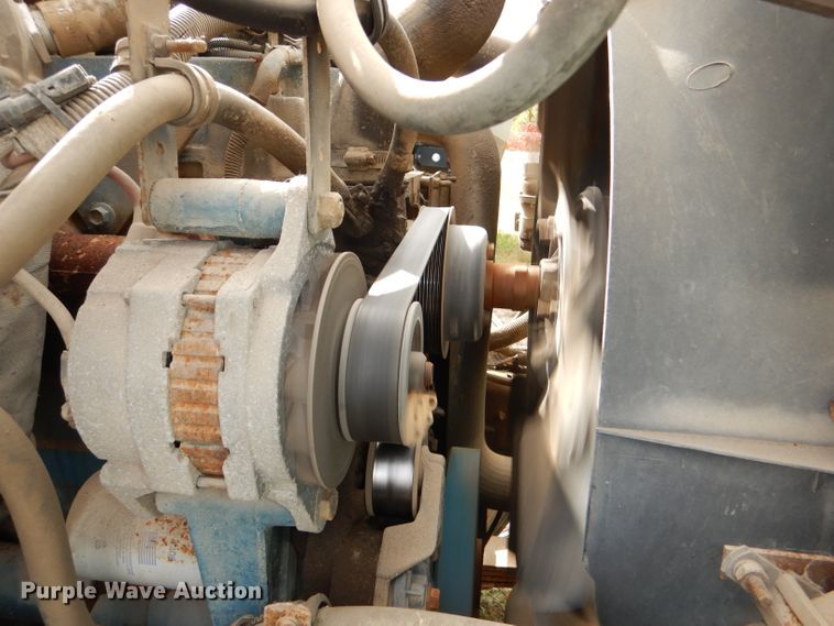 image for item DI2639 2001 International 4900 dump truck