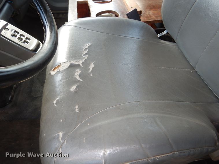 image for item DI2640 2004 International 7400 sewer jetter truck