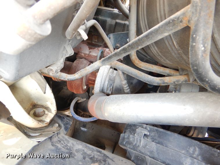 image for item DI2640 2004 International 7400 sewer jetter truck